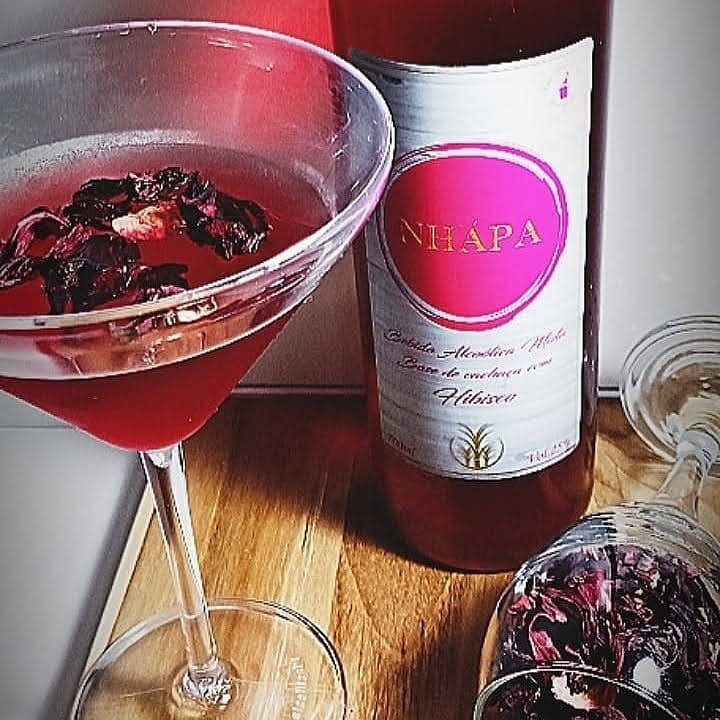 CACHACA NHAPA MISTA HIBISCO 700ML