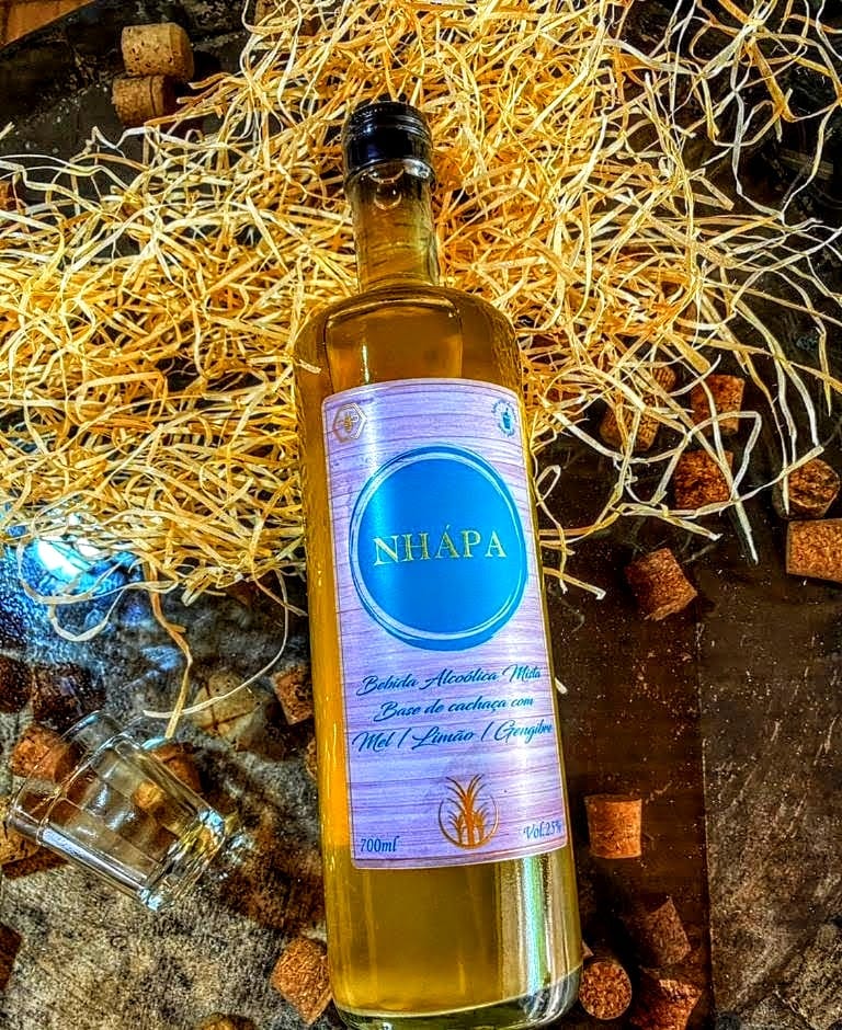 CACHACA NHAPA MISTA GENGIBRE 700ML