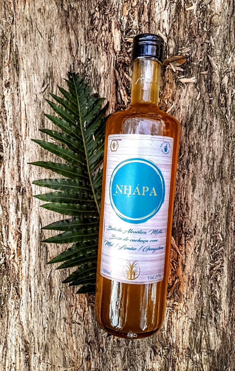 CACHACA NHAPA MISTA GENGIBRE 700ML