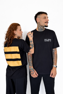 Camiseta Far From Alaska 3